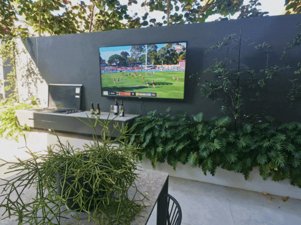 Outdoor TV Australia Transforms Backyard Entertainment with Spark Pavilion 75” Installation in Perth